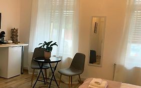Apartament Plopilor Studios
